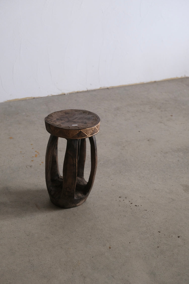 バガ族 スツール small①