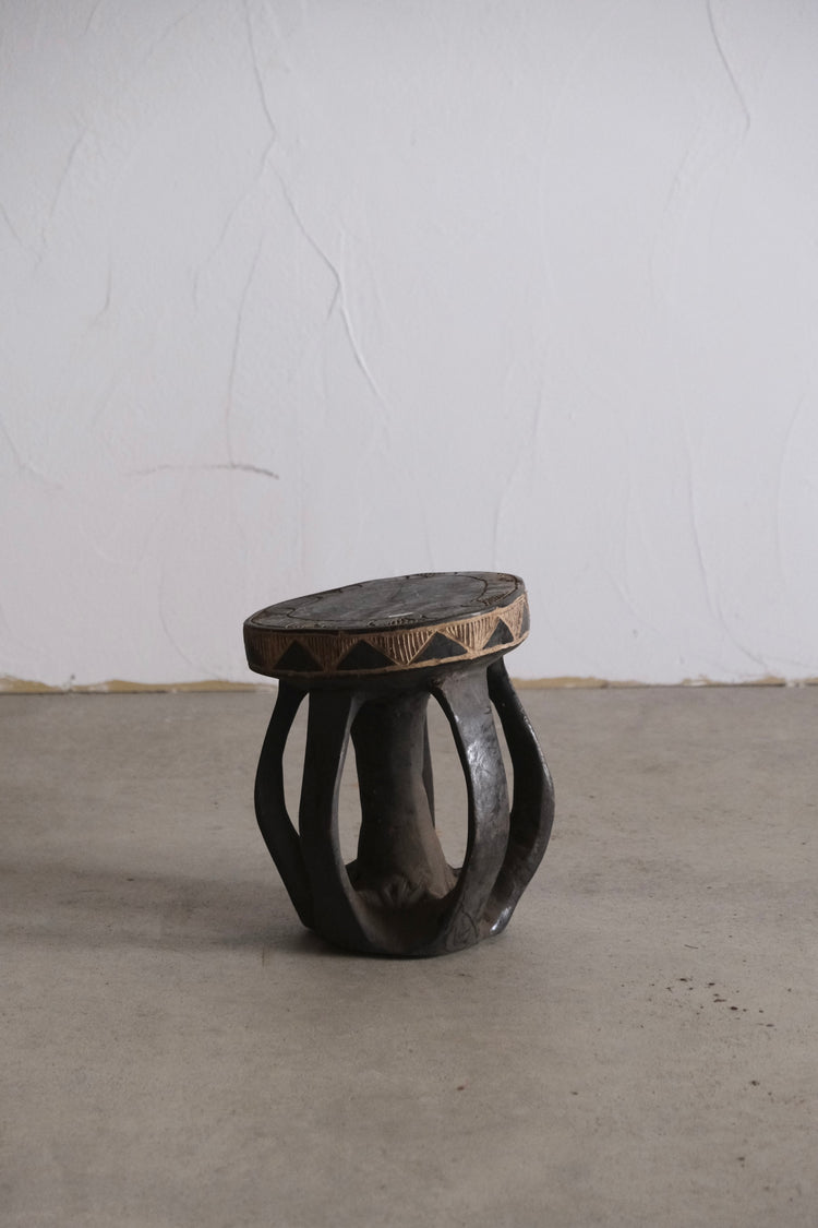 バガ族 スツール small②