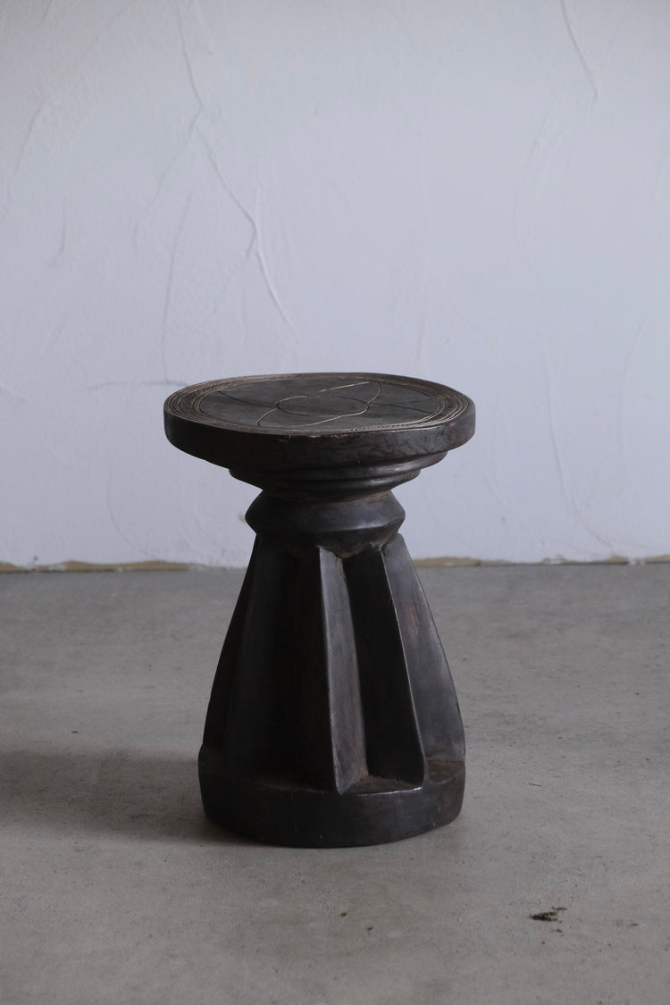 マレンカ族 スツール medium③