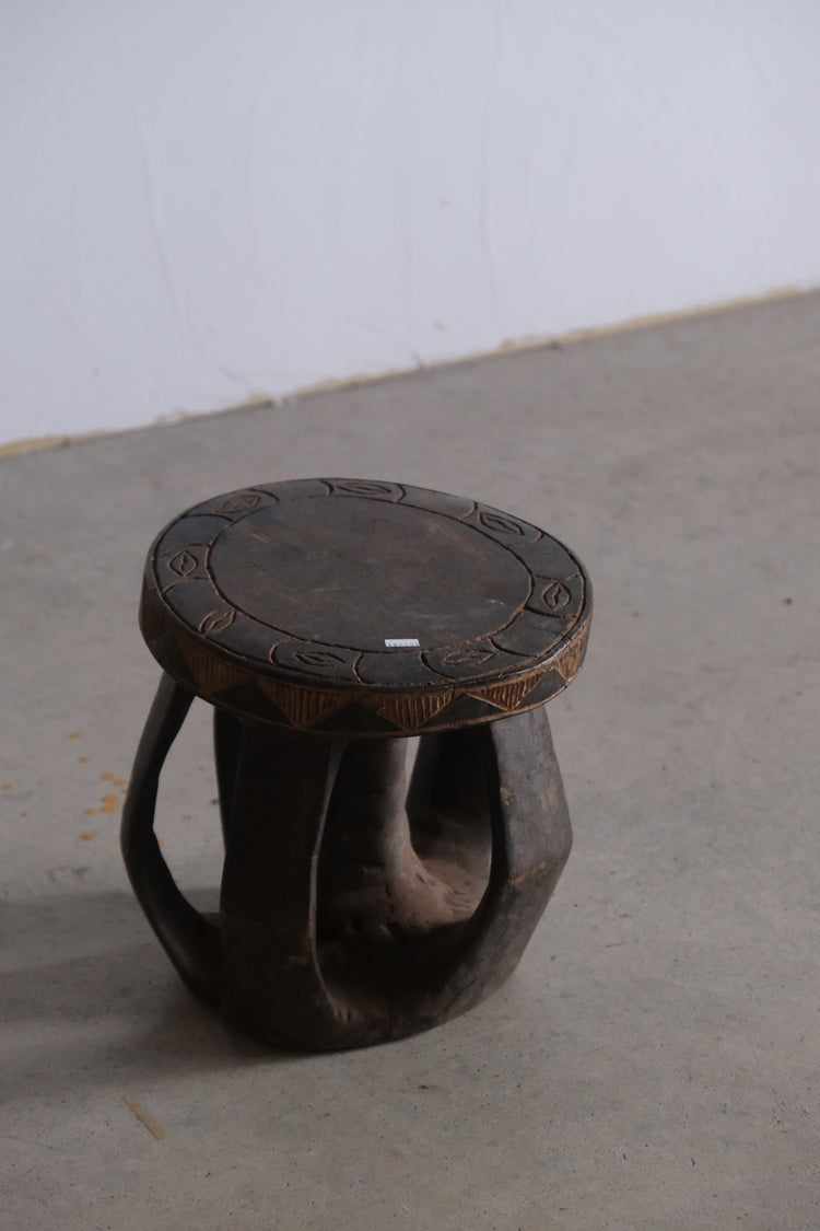 バガ族 スツール medium⑦