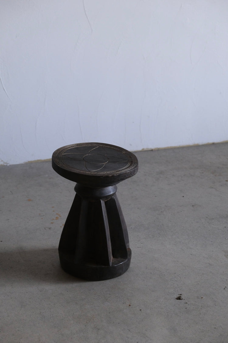 マレンカ族 スツール medium③