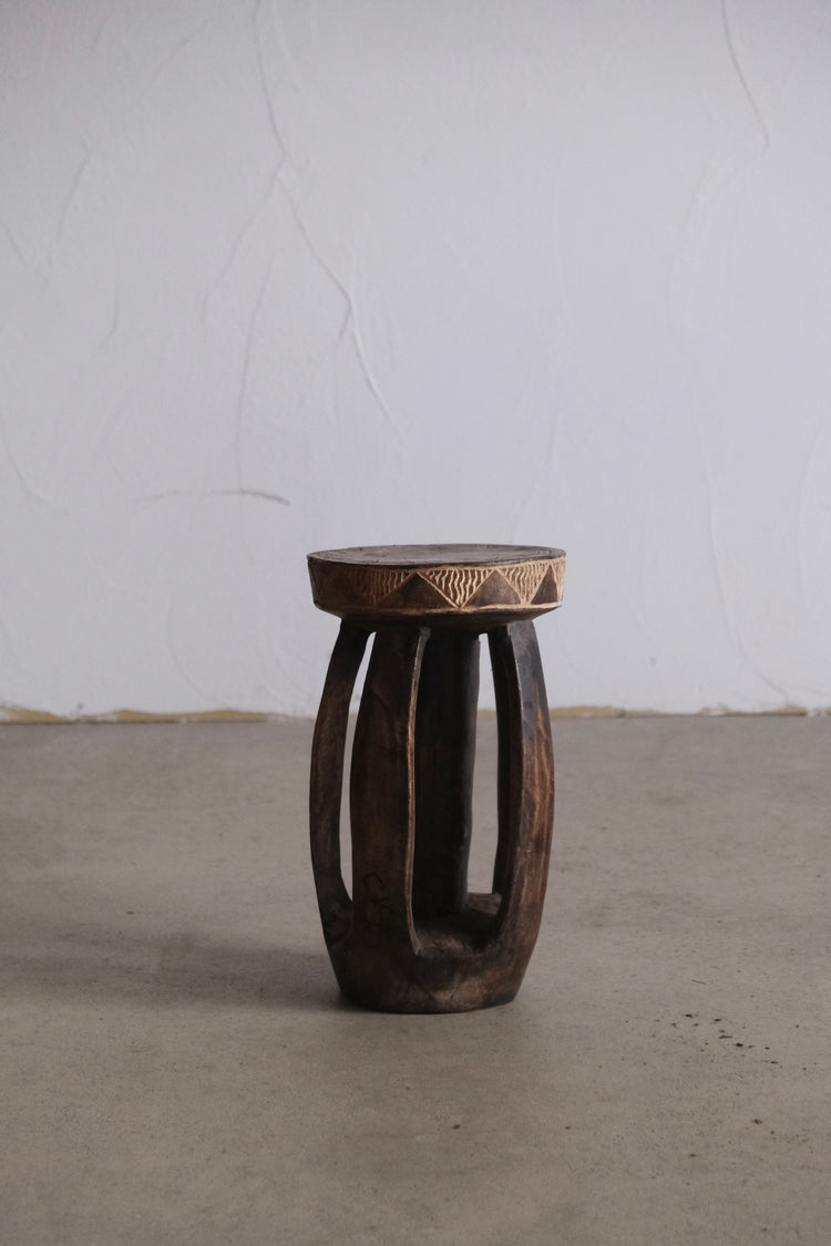 バガ族 スツール small①