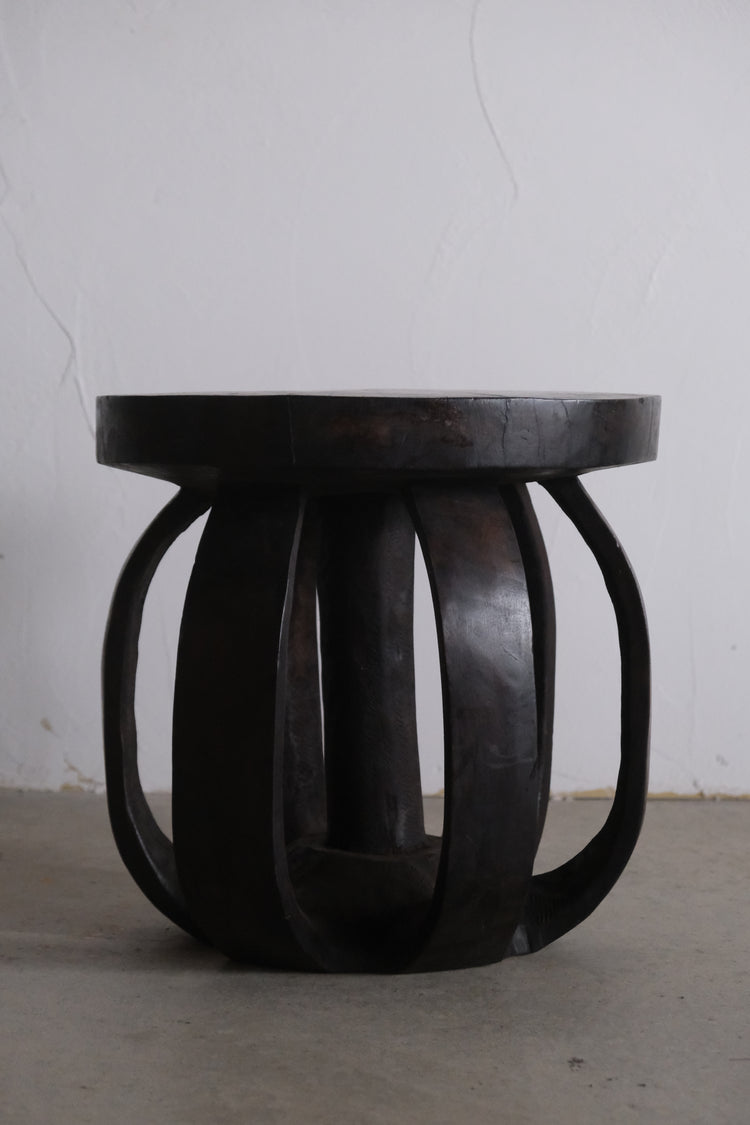 バガ族 スツール x large ②