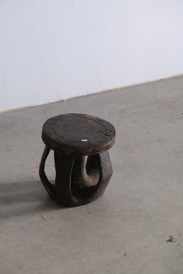 バガ族 スツール medium⑦