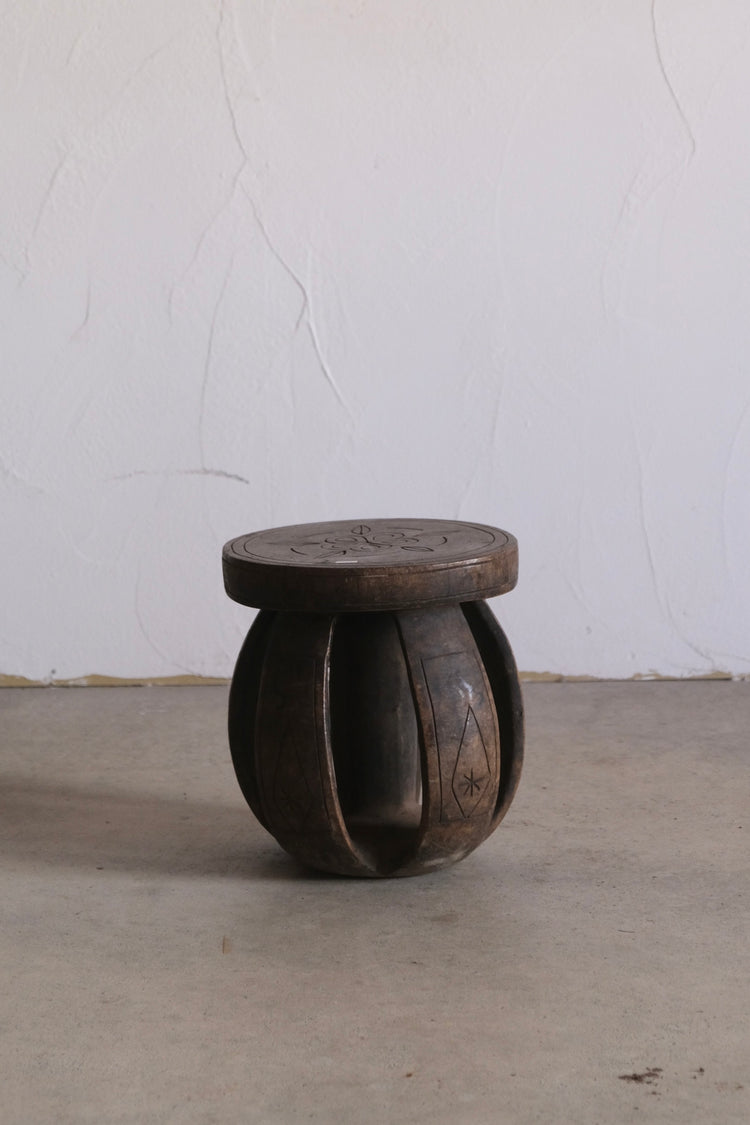 バガ族 スツール medium④