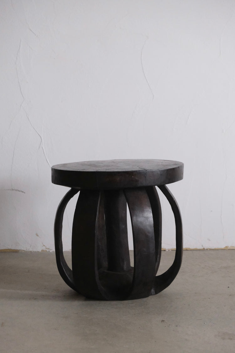 バガ族 スツール x large ②