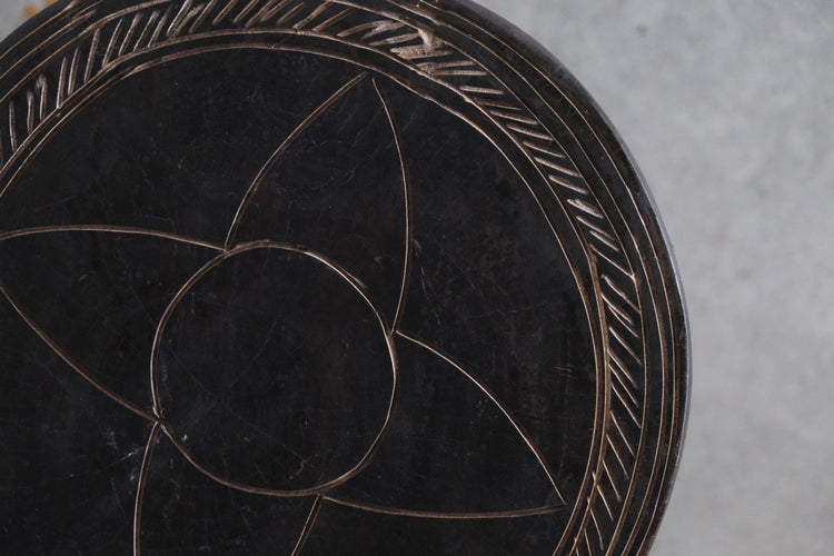 マレンカ族 スツール medium①