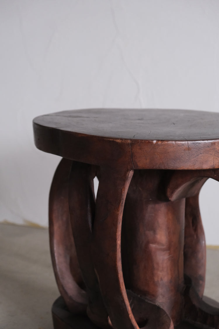バガ族 スツール x large ①
