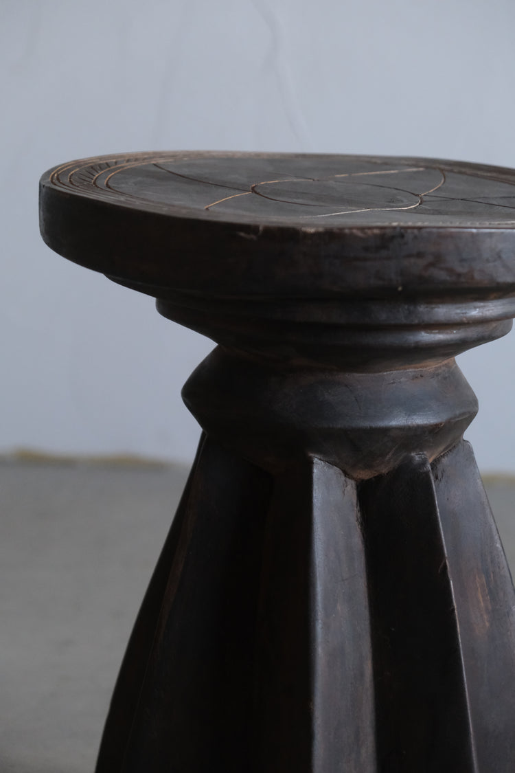 マレンカ族 スツール medium③