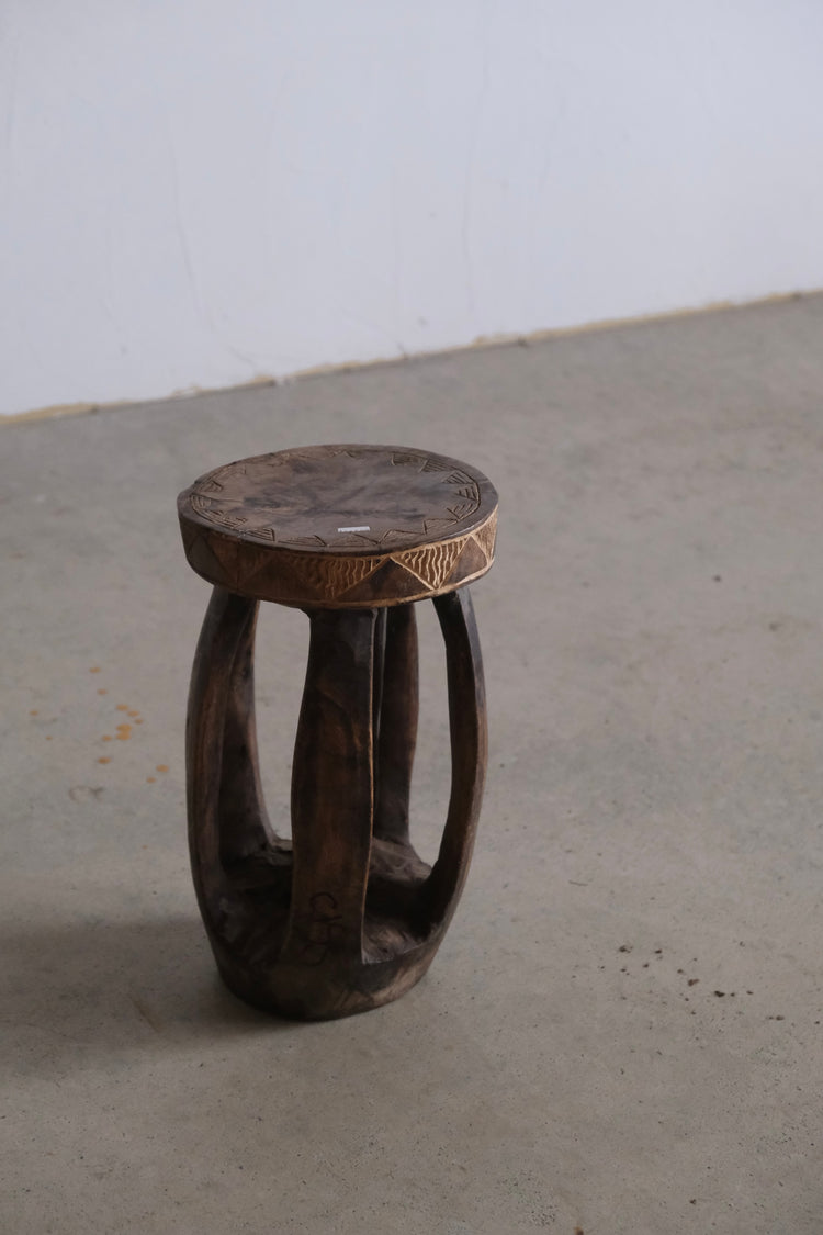 バガ族 スツール small①