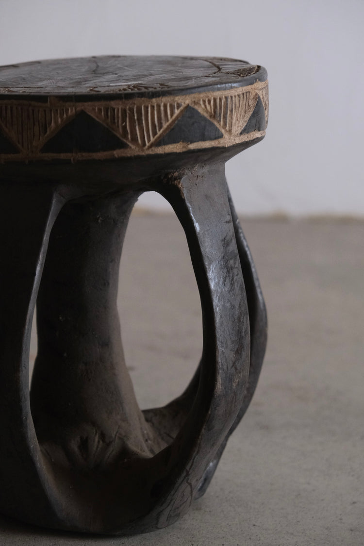 バガ族 スツール small②