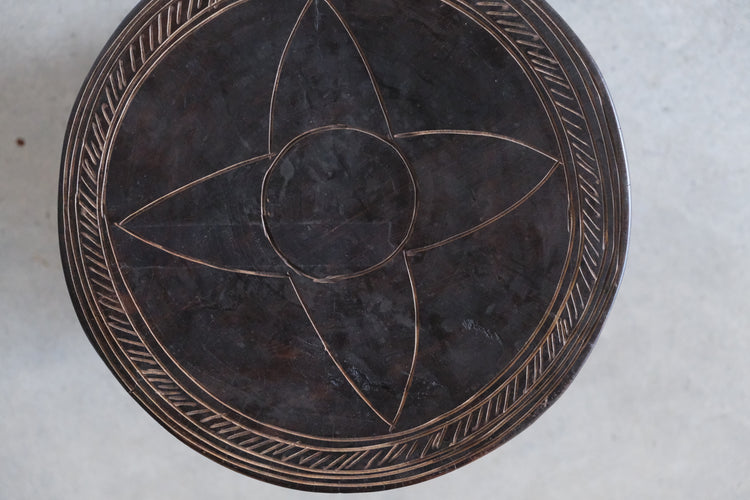 マレンカ族 スツール medium②