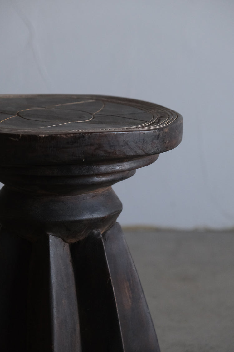 マレンカ族 スツール medium③