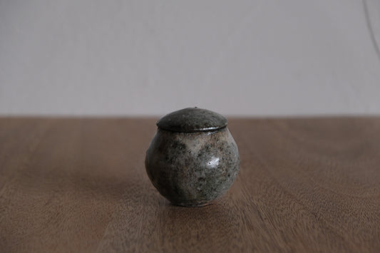 白掛蓋物